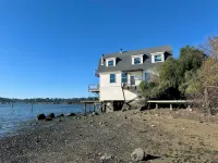 博德加灣絕美景觀 ~ 浪漫特大床一室公寓 - 臨水而建！ - Wi-Fi