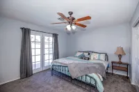 OCO-Heated pool for additional fee and spacious 4br home for your comfort. - Private Pools