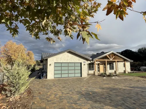 Rustic Elegance on Coyote Creek: A Solvang Sanctuary - Wifi