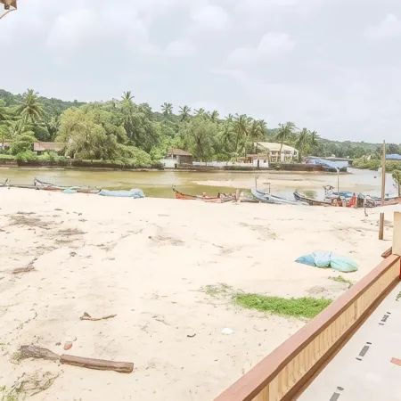 Baia Do Sol - Beachfront Boutique Resort in Baga, Calangute