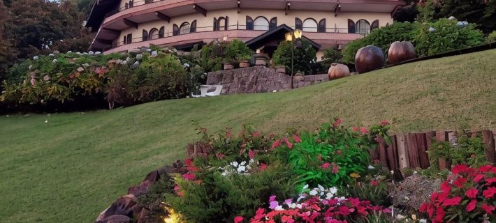 Hotel Das Hortênsias โรงแรมในกรามาโด้