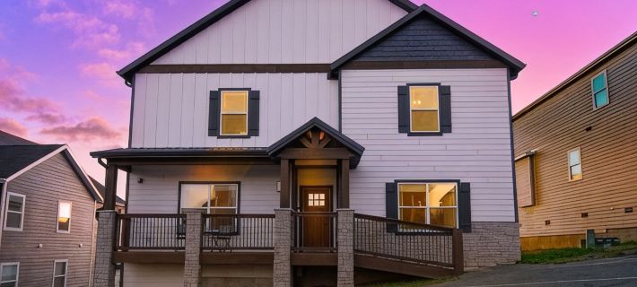 Epic 6Br Condo, Sleeps up to 24, Perfect for Your Group, Close to Everything! Hotéis em Indian Point
