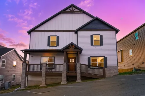 Epic 6Br Condo, Sleeps up to 24, Perfect for Your Group, Close to Everything! - Pool