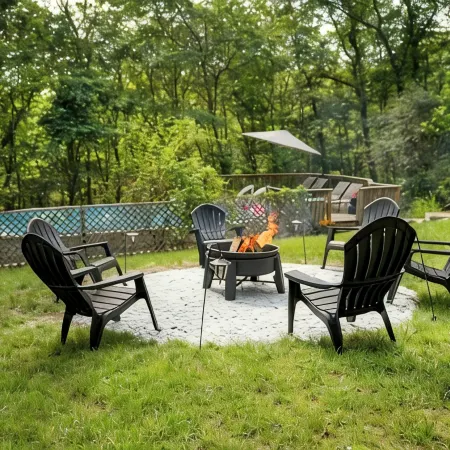 Cozy Retreat w/ Pool, Cinema Room & Fire Pit