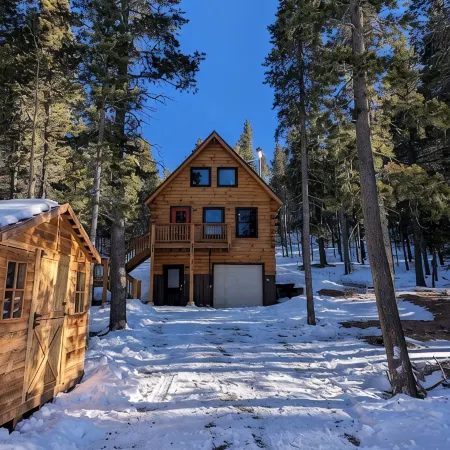 Lucky 7 Modern Mountain Hideaway - Black Hawk