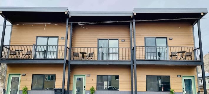 Cozy Wolf Lodge — Unit 1 Ξενοδοχεία στην πόλη Gardiner