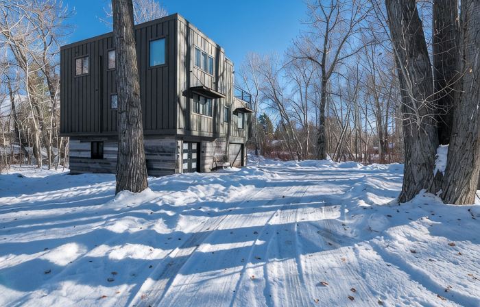 Red Elephant Resort next to the Big Wood River - When Only the Best Will do.