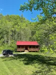 New 2/2 Log Cabin, Rushing Trout Stream, Hot Tub, Fireplace, 8 acres, WiFi - Alppimaja