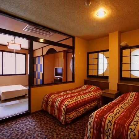 Petit Hotel Yubara Resort