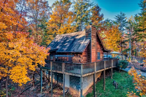 Secluded Romance, Hot Tub, Fireplace, Decor, Honeymoons - Romantic
