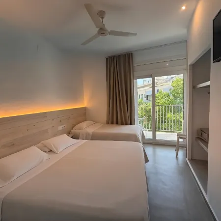 Hostal Rom Familiar