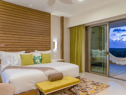 Salt Air in Cancun - Condos