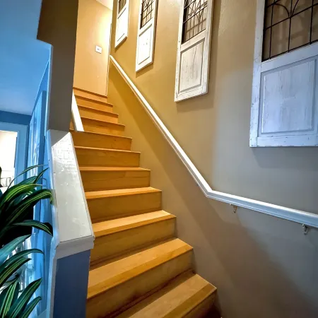 Cozy & Spacious 3-bedroom Townhome