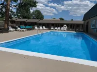 Estes Mountain Inn - Swimmingpools