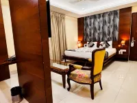 Hotel Grand Rajputana - bar