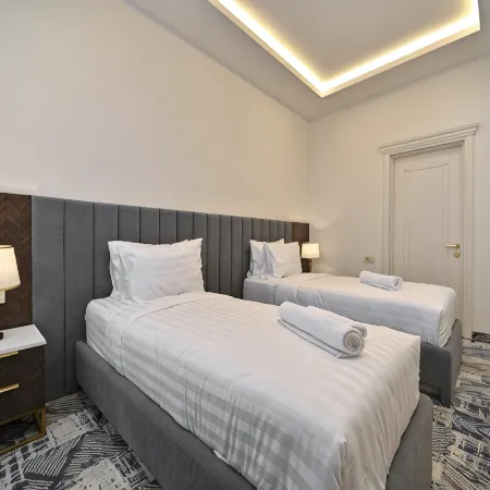 Venice Hotel Complex