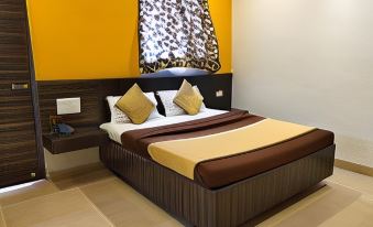 Hotel Shri Pushpanjali