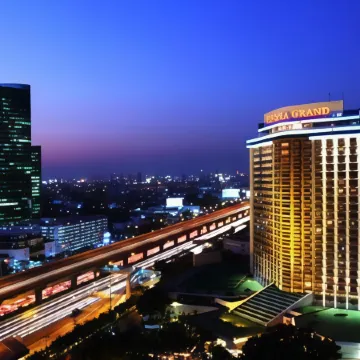Centara Grand at Central Plaza Ladprao Bangkok Отели рядом с достопримечательностью «Торговый центр Union Mall»