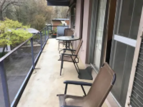 Ovensview on Riverside