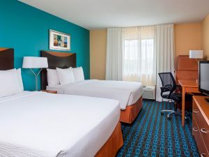 Fairfield Inn & Suites Victoria