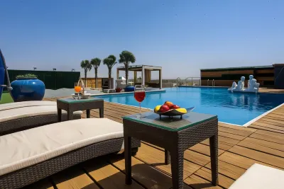 Shakun Hotels and Resorts Hotels near Birla Auditorium
