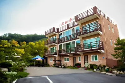 Gwangju Brownvill Pension Hotels in Gwangju