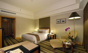 The Lees Hotel