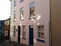Garda House Hotels near Kinsale