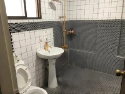 A Good Man's Hostel