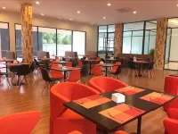 Orchid Riverview Hotel - Desayuno