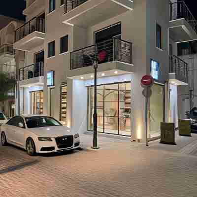 Giannoulis City Apartments Hotel Exterior