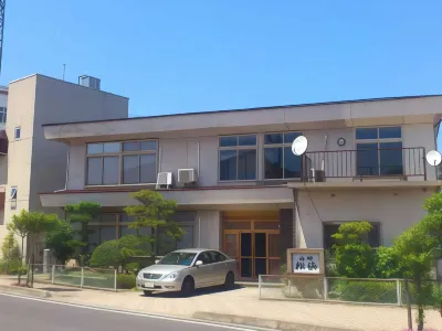 Ryokan Matsuhama Hotel dekat Mizuwakasu Shrine