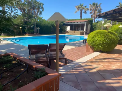 Villa Seven Palms - Pool, Beach and Relax Hotel di Sferracavallo
