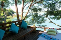 Mekong Bird Resort & Hotel Hotels in Sameakki