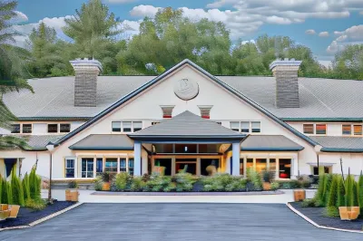 Chateau Merrimack Resort & Spa