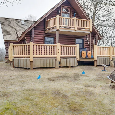 Family Home w/ Indoor Pool ~ 2 Mi to Elkhart Lake!