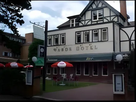 Wards Hotel