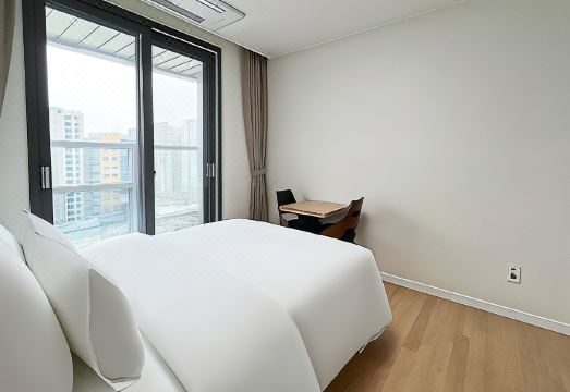 오렌지카운티병점역 호텔