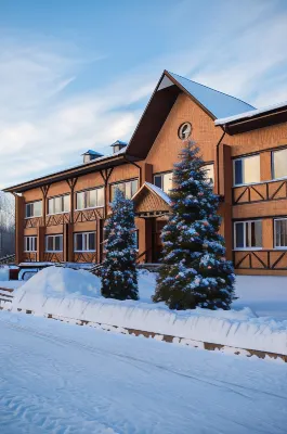 Iskra Aktiv Hotel Hotel in zona Patriot Park