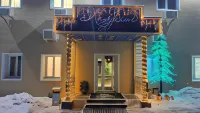 Lazurit Hotel Hotels near Lenin Square