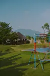 Kebun Mandena Farmstay Hotels in Caringin