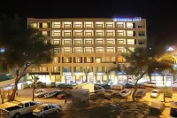 Lacosta Hotel - salle de sport