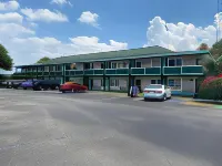 Inn on the Green Florida - parking