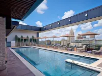 Kimpton Santo San Antonio - Riverwalk by IHG - สระว่ายน้ำบนดาดฟ้า