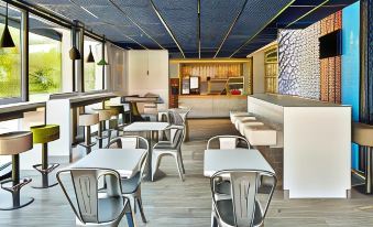 Ibis Budget Mâcon Crêches
