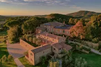 Borgo Sant'Ambrogio - Resort Hotels near Historic Centre of the City of Pienza