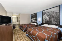 Super 8 by Wyndham Malvern Hotels in Malvern