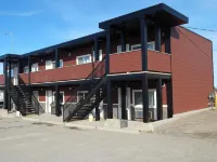 Hinton Highway Inn
