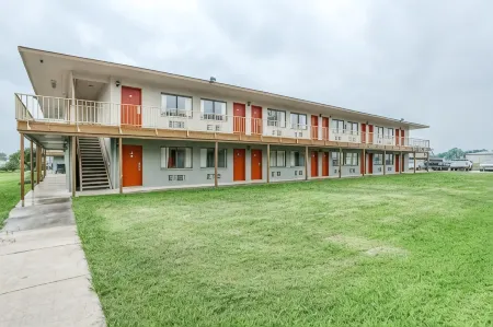 Studio Suites Отели в г. Кирби