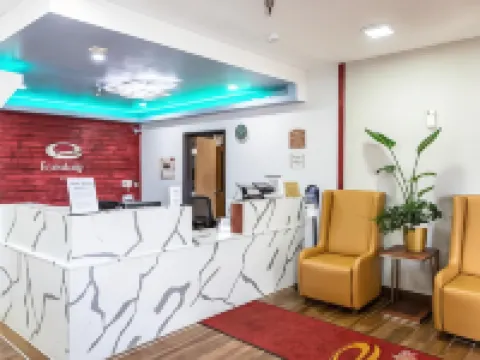 エコノ ロッジ ファーゴ - ウエスト エーカーズ ファーゴのホテル